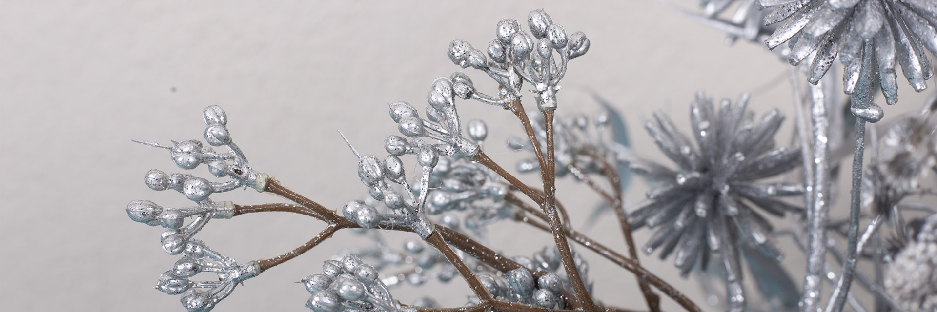 Decorative christmas twigs